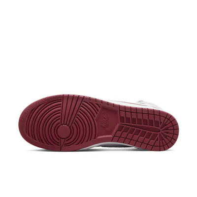 Nike Air Jordan 1 High 85 âMetallic Burgundyâ - BQ4422-161 d.jpg